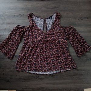 American Eagle Floral Top